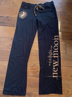 Hot Topic Black & Gold 'New Moon' Pajama Pants